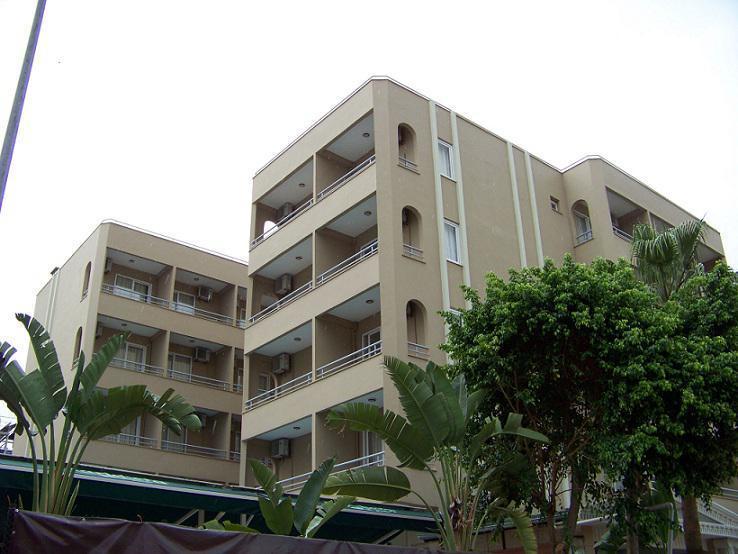אלאניה Glaros Hotel מראה חיצוני תמונה