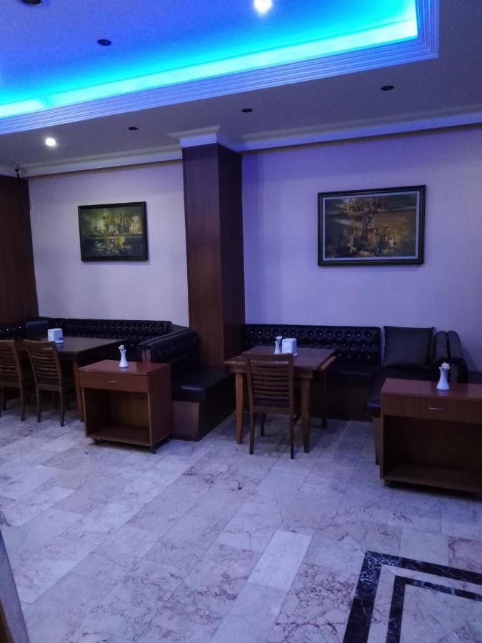 אלאניה Glaros Hotel מראה חיצוני תמונה